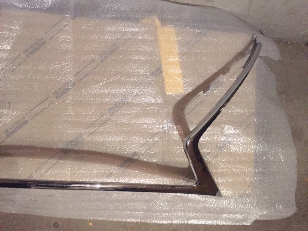 фото №7, Хром молдинг бампера передний lexus nx300