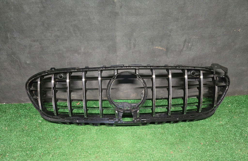 фото №1, Решітка радіатора решітка радіатора радіатора mercedes a klasa w177 45 amg