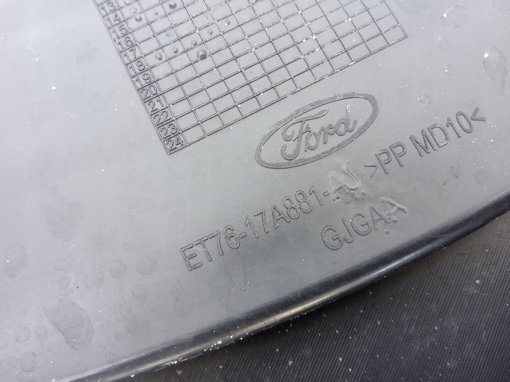 фото №8, Ford transit courier 14- направляющая бампера правый задняя