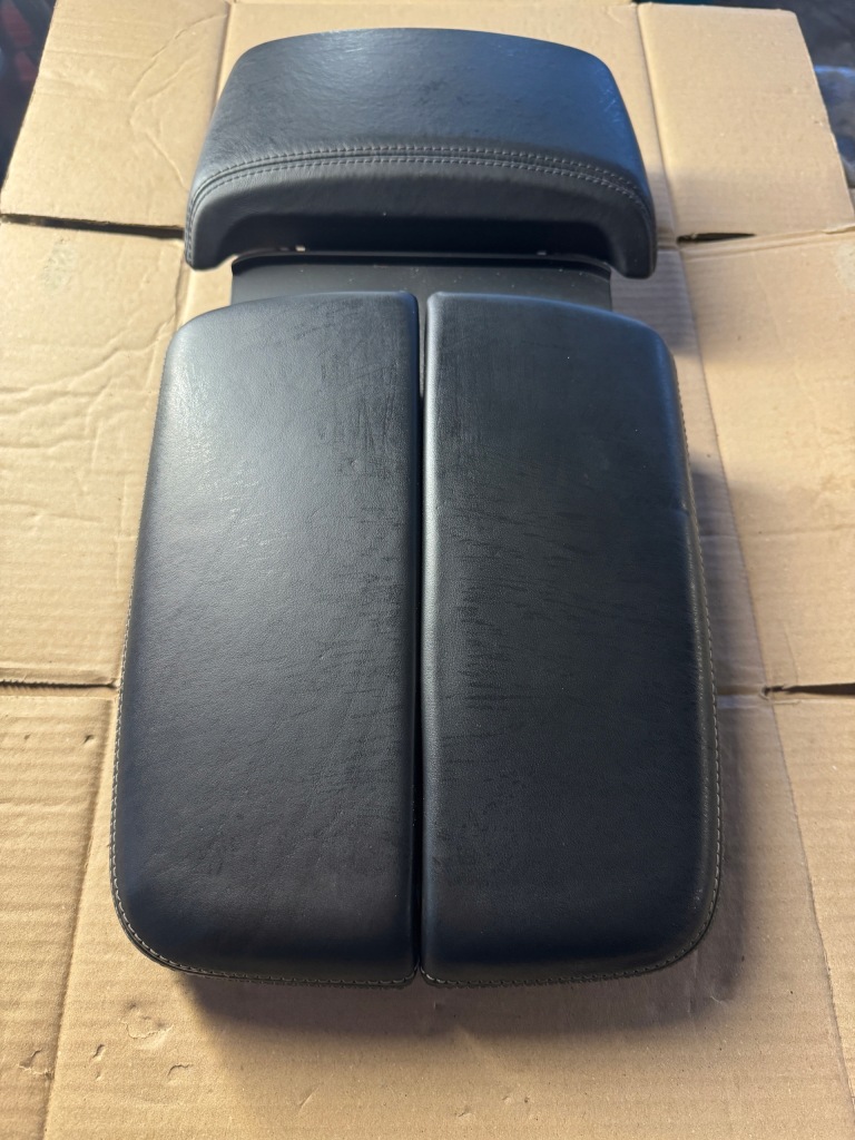 фото №2, Audi q7 4m підлокітник