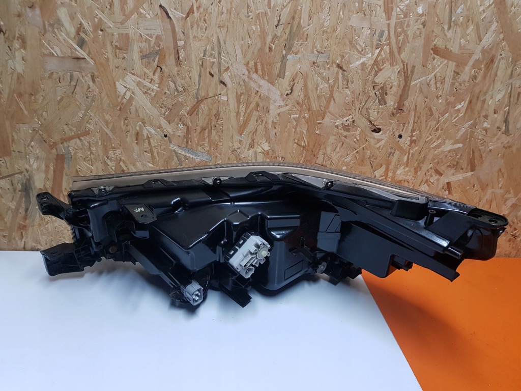 фото №2, Лампа правая правый r перед передняя toyota hilux fl lift lifting full led