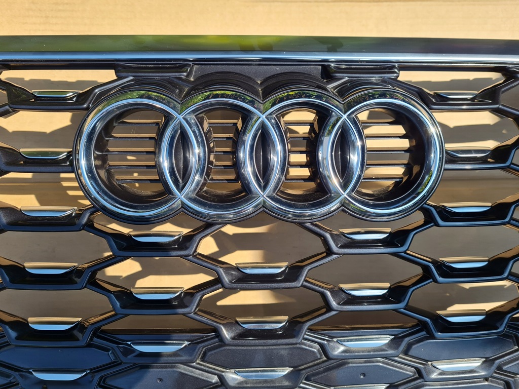фото №7, Решётка радиатора бампера audi q3 s line 83f 853 651