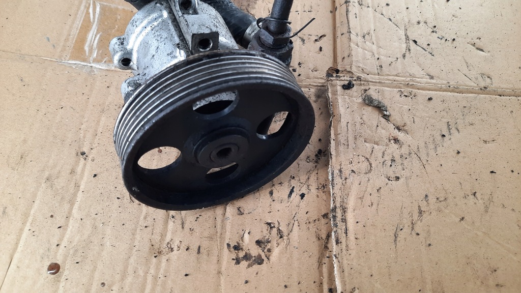 фото №4, Насос усилителя citroen xsara 1.4b 26045330