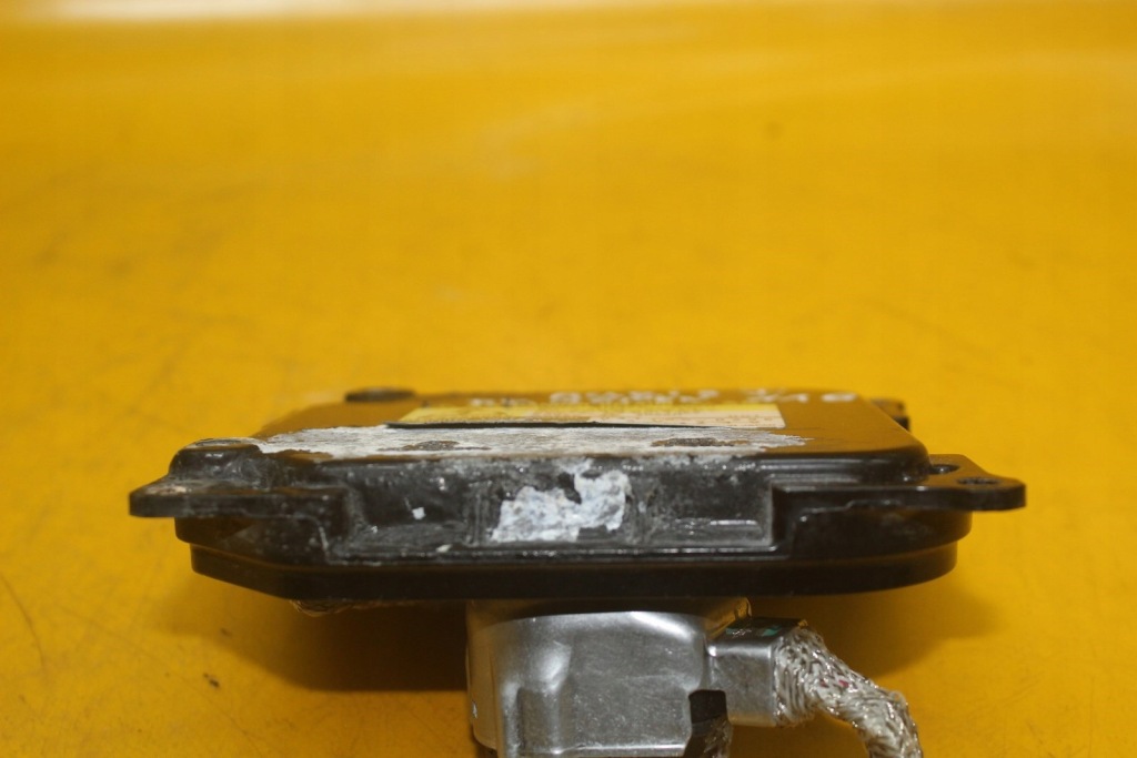 Преобразователь лампы правый перед ксенон toyota auris i 85967-52020 031100-0296 Доставка