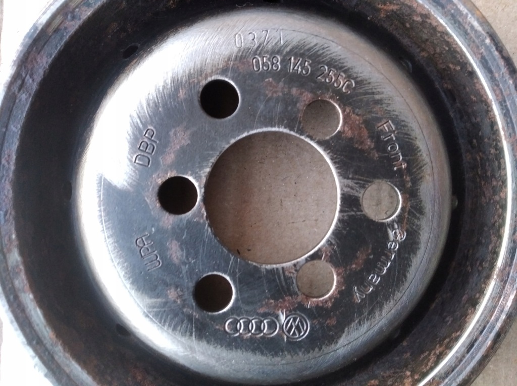 Шкив насоса усилителя audi a4 b5 058145255c Оригинал