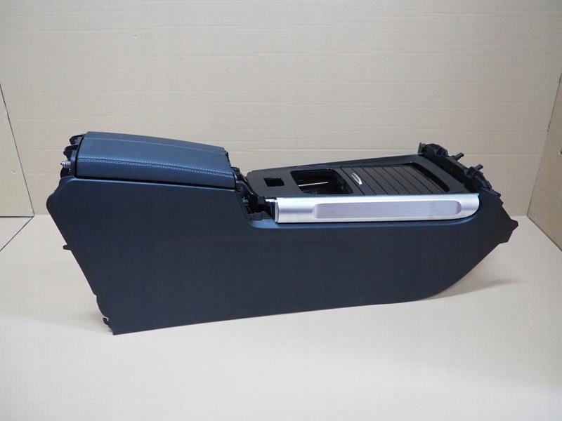 фото №7, Туннель средний подлокотник кожа mercedes eqb x243