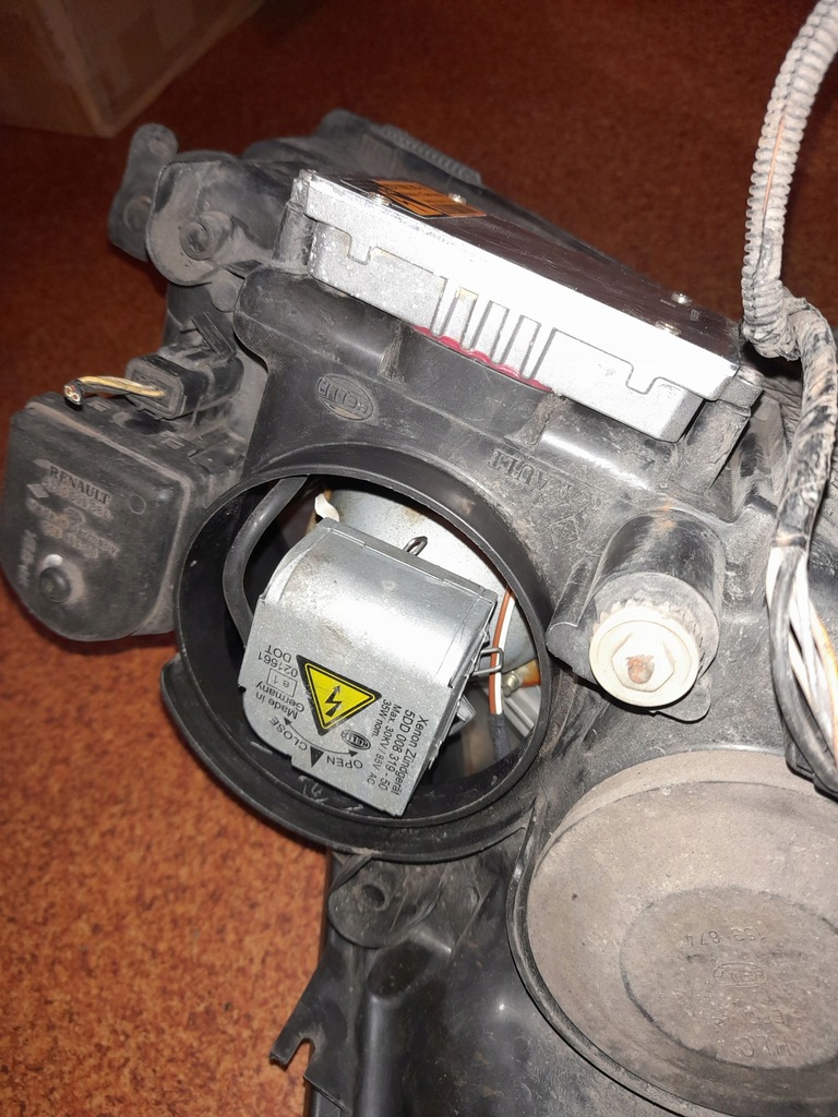 фото №6, L лампа kpl левая ксенон renault espace iv 4 europa