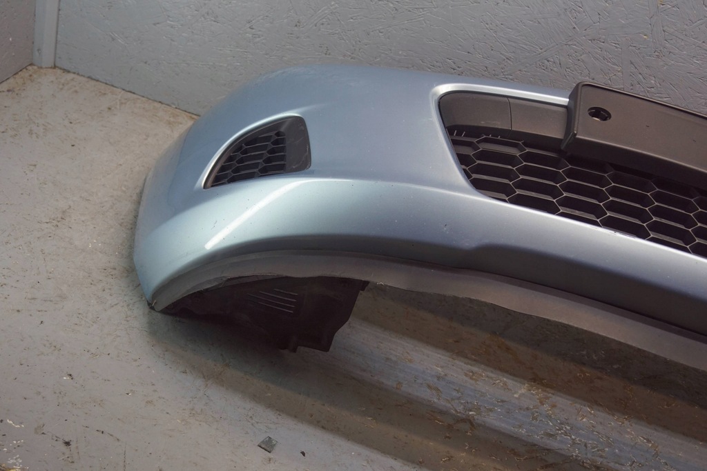 фото №11, Mazda 2 бампер перед 07-10 z2313