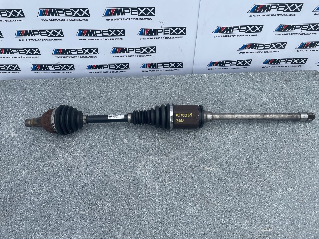 фото №1, Bmw e60 e61 xdrive привідний вал права перед 7570269