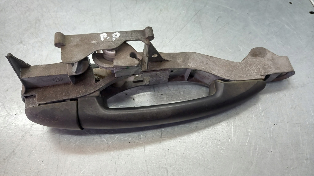 Купить Ручка правая перед fiat scudo ii 07r 1.6d