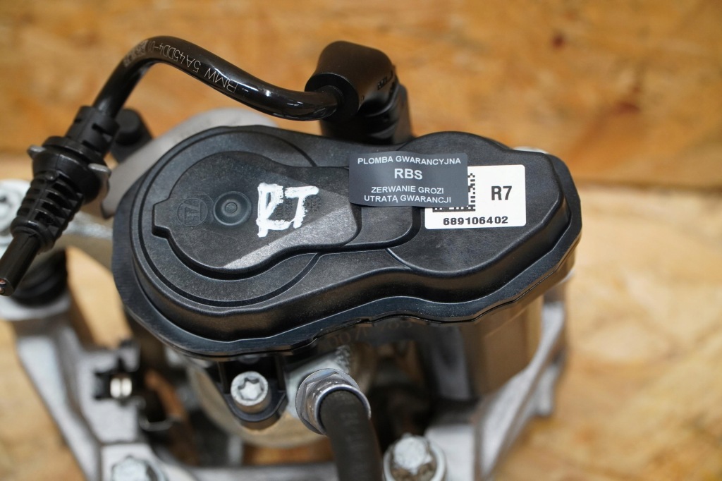 фото №10, Супорт гальмівний задня лівий 6891063 lub правий 6891064 mini countryman u25 25r