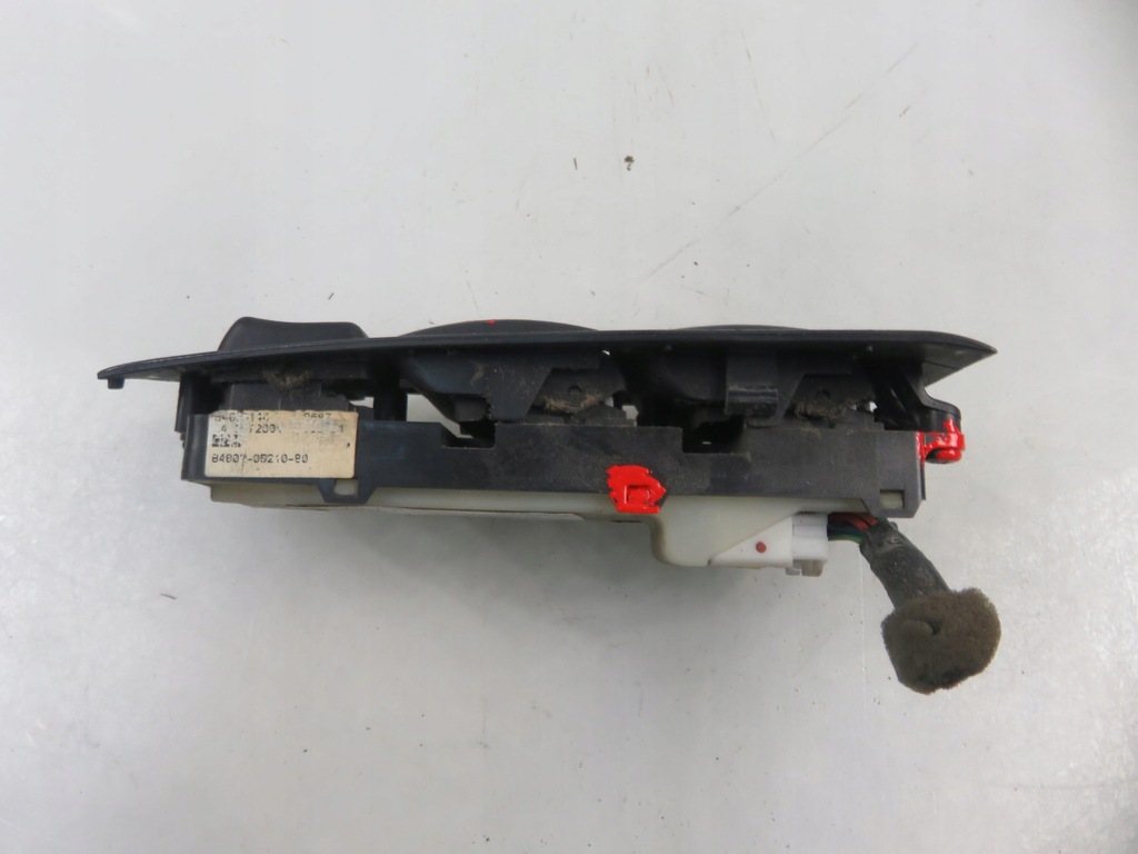 фото №7, Панель вікон toyota avensis ii t25 8480205210b0