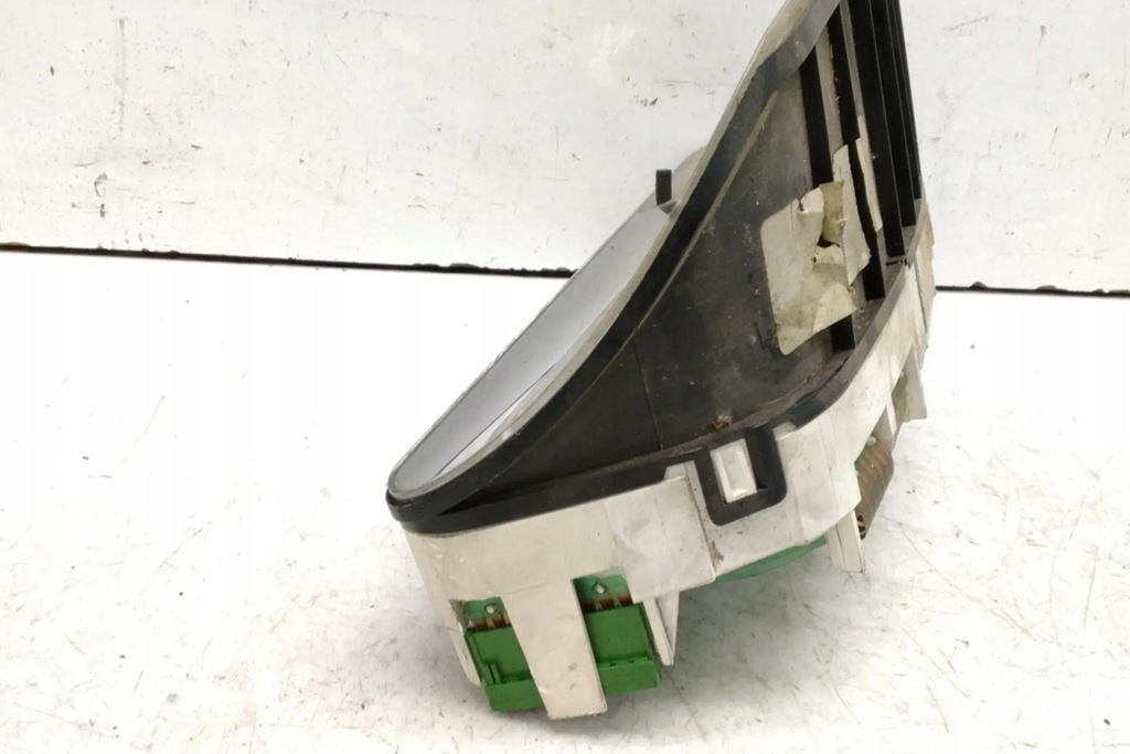 фото №9, Счетчик peugeot 306 break 7e, n3, n5 9610192580 1.8l бензиновый 74kw 1997