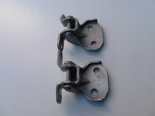 фото №1, Петли дверь правый перед subaru impreza gh c3s