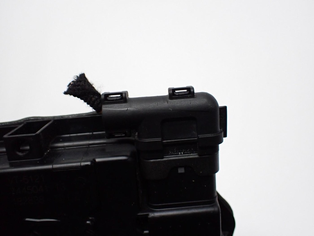 фото №8, Замок двері лівий перед europa 7445041 bmw 4 i4 g26 24r