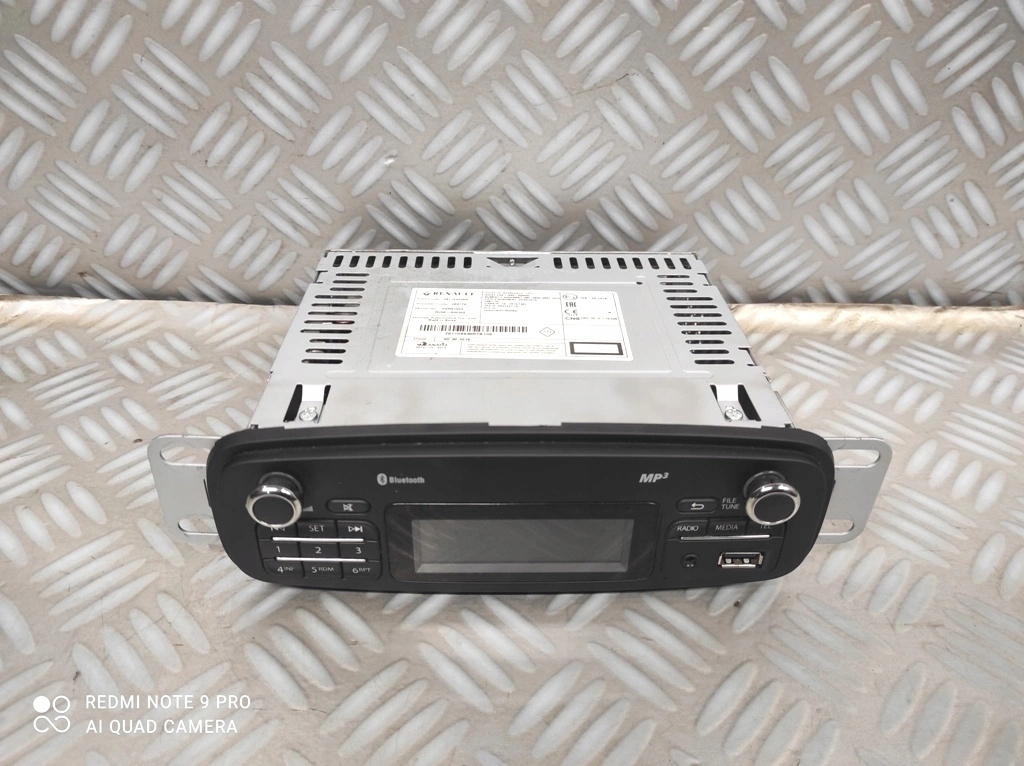 фото №3, Renault clio iv радио bluetooth mp3 281154438r