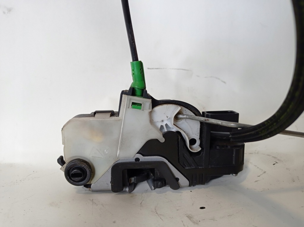 фото №5, Замок двері правий задня opel insignia 13503180