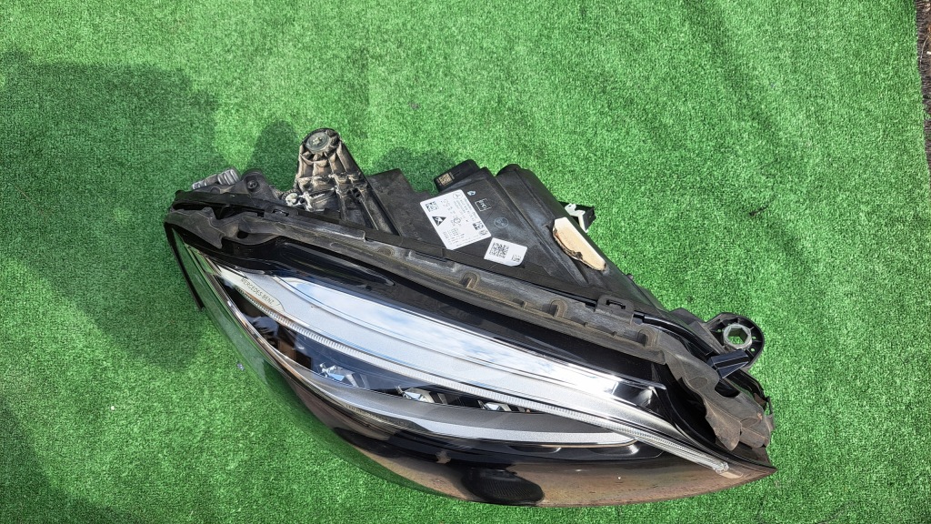 фото №4, Mercedes c-klasa w205 lift full led лампа передняя