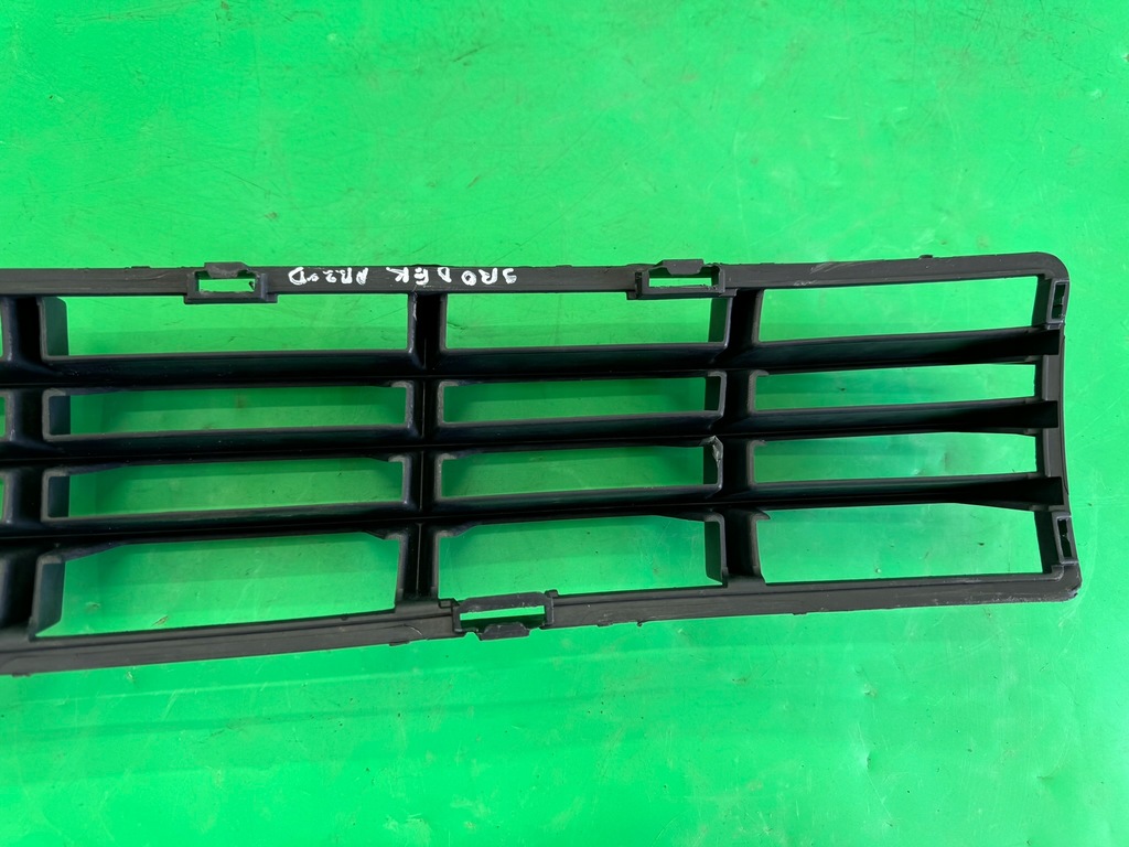 фото №9, Решётка бампера передний средняя решётка радиатора решётка радиатора volvo s40 ii 04- v50