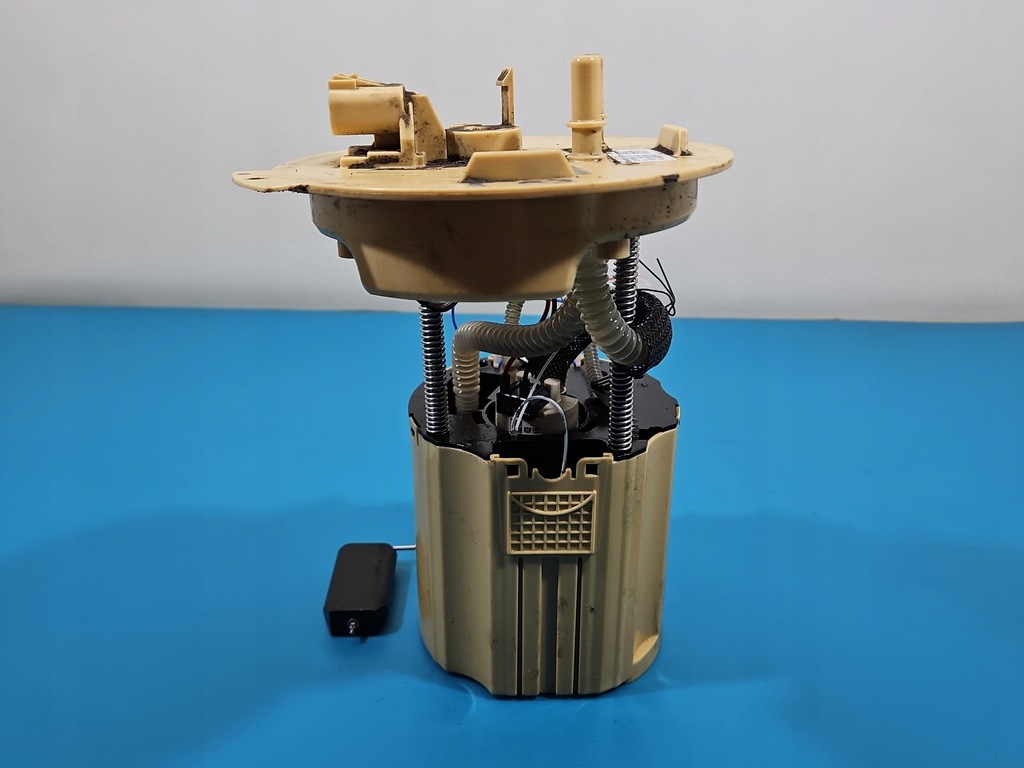 фото №7, Помпа насос пального opel astra v k 1.6 cdti a3171997, jarx0453lwq 4 pin