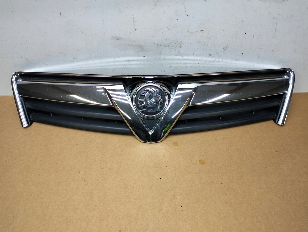 фото №1, Решітка радіатора решітка радіатора бампера перед opel antara 06-10 96433237