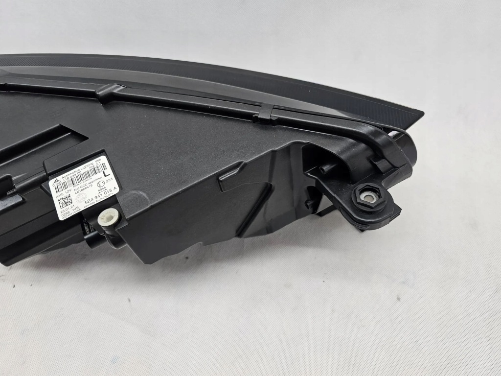 Skoda octavia iv 4 фара перед передняя левая full led демонтаж 5e4941015a с Разборки