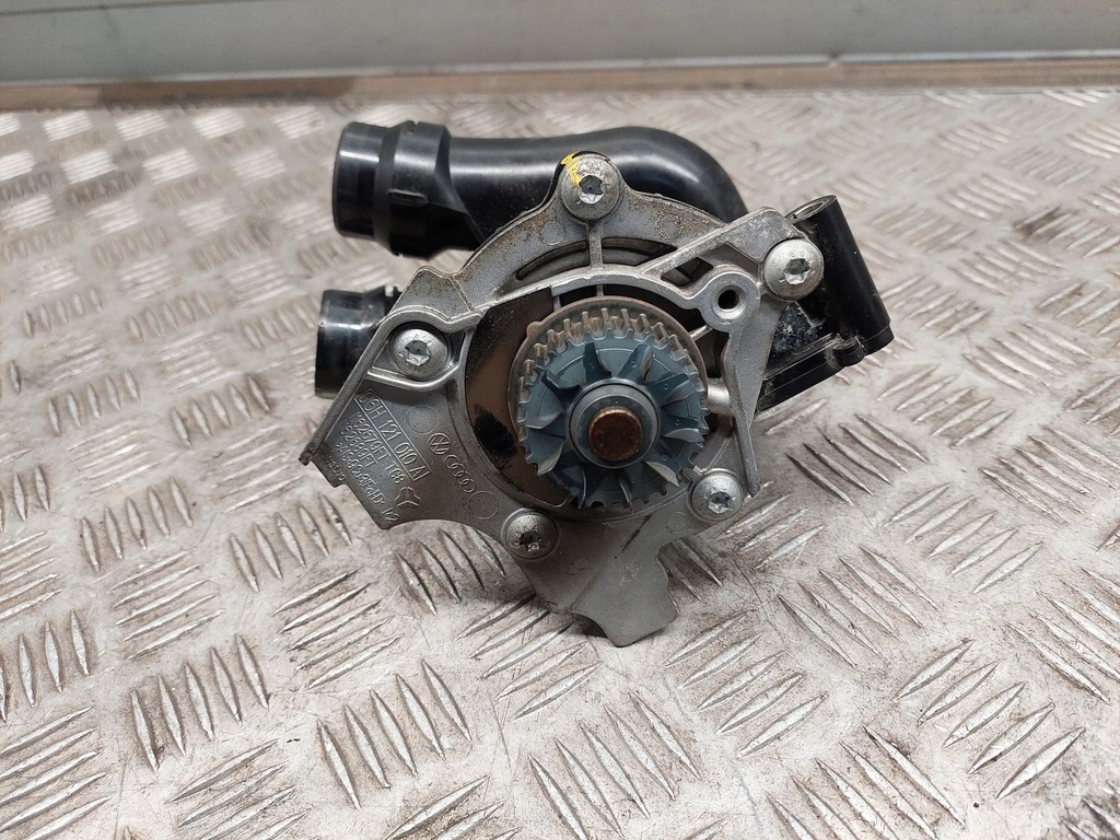 фото №6, Audi a4 s4 b8 8k 06h121010a насоса wody