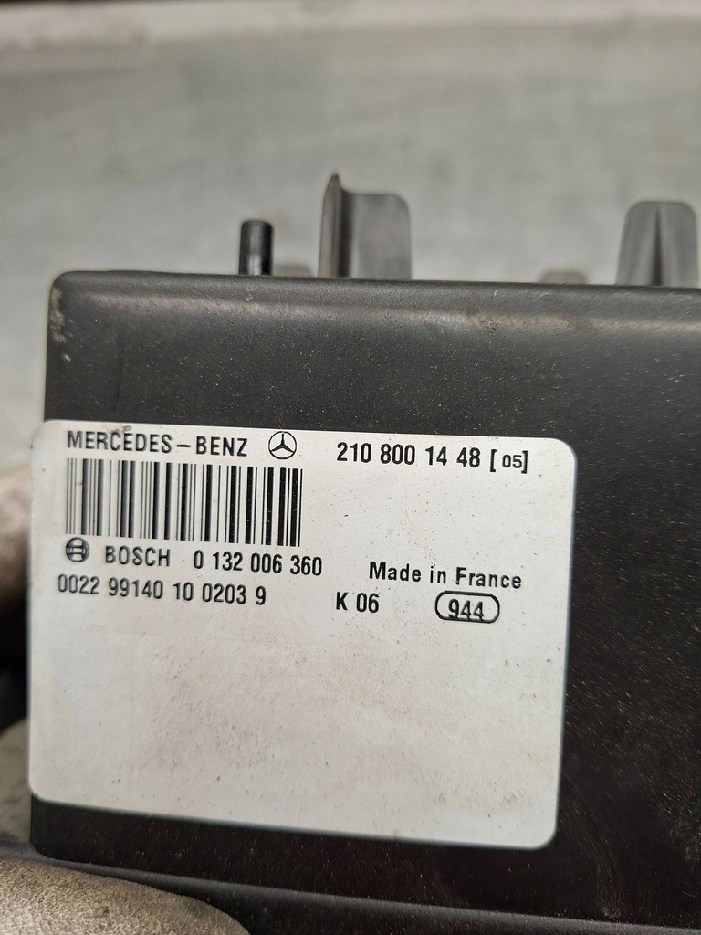 фото №7, Блок керування центрального замка mercedes-benz e w210 2108001448