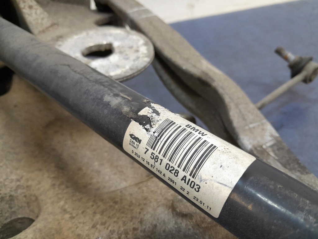 Bmw 5 f10 f11 2.0 d поворотний кулак привідний вал задні права Зі Шроту