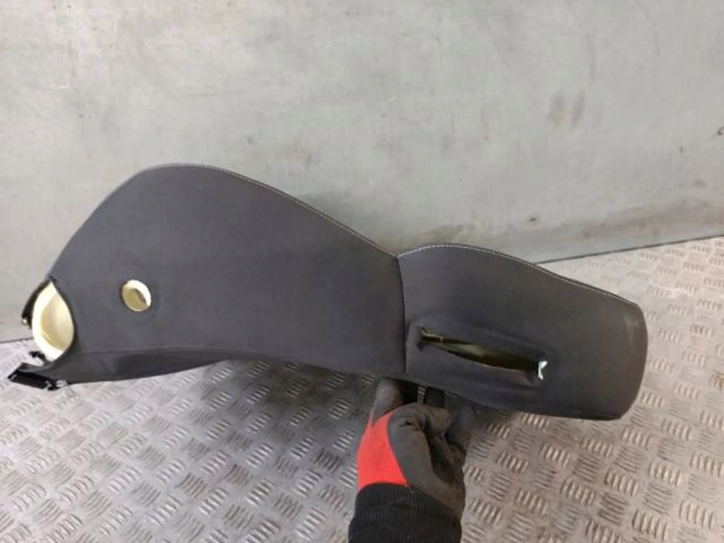 фото №7, Audi a1 8x 3-двері обшивка спинка сидіння перед лівий водій