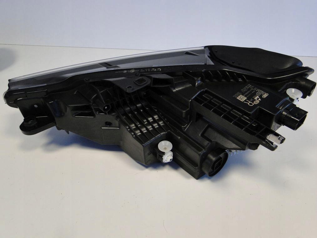 Audi a7 c8 фара full led matrix 4k8 4k8941034c с Разборки