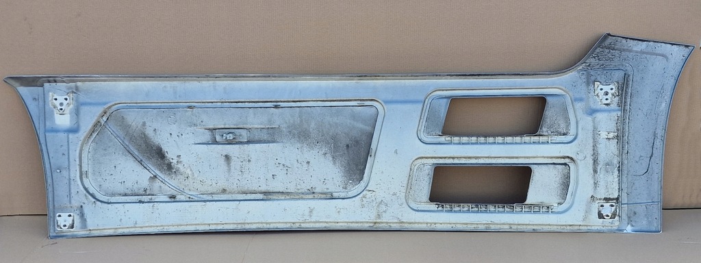 фото №3, Mercedes actros mp4 спойлер защита межосевая