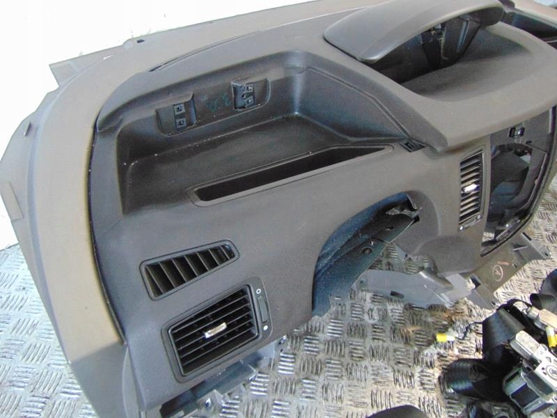 фото №7, Консоль подушка безопасности водителя пассажира ремни lancia musa