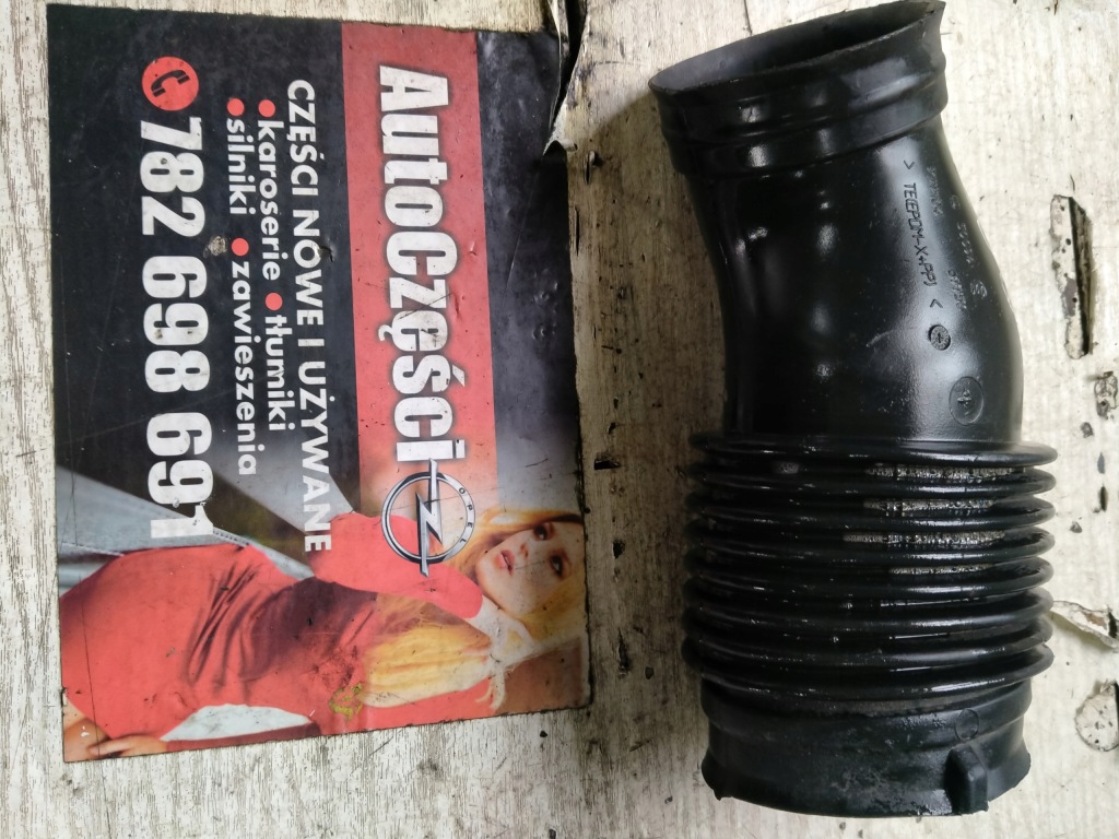 2256 opel vectra c труба пабтрубок  интеркулер 9177104 Оригинал