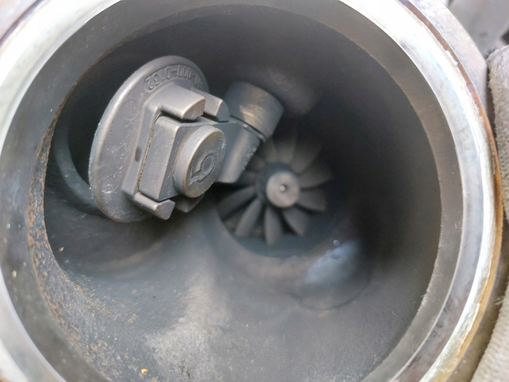 Турбіна турбонагнітач bentley continental 6.0 w12 22r 07p145702a Зі Шроту