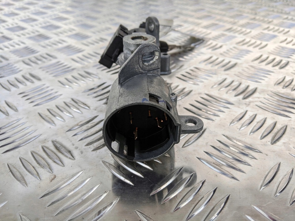 фото №2, Замок запалювання з ключ scania r з kodami