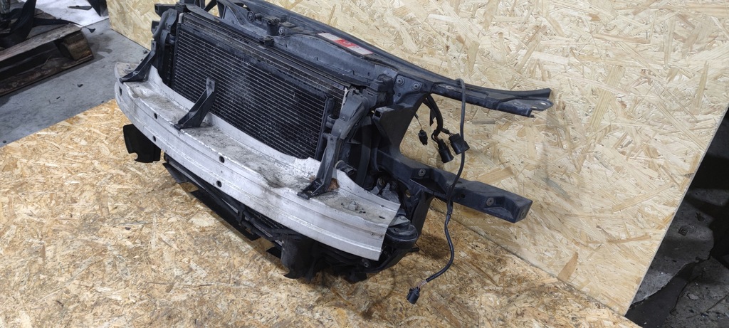 фото №11, Pas передній kompletny audi a4 b6 3.0 cabrio automa