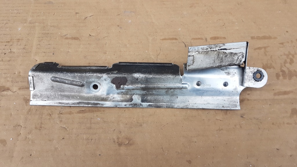 фото №1, Audi tt 8n0 захист теплова 06a129597h