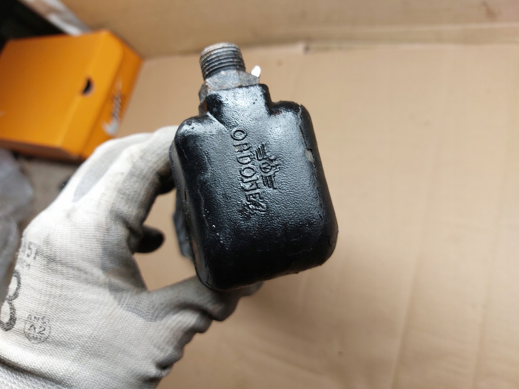 фото №7, Радиатор масла коробки передач aston martin vantage 4.7 16r 6g33-7869--ca