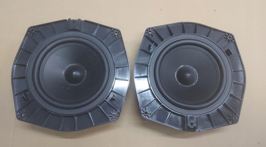 фото №1, Lr sport ii discovery v динамик дверь перед