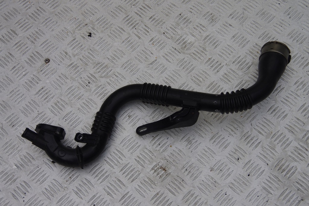 фото №1, Труба шланг wąż турбонагнітача renault clio iv 144605243r 0.9 tce