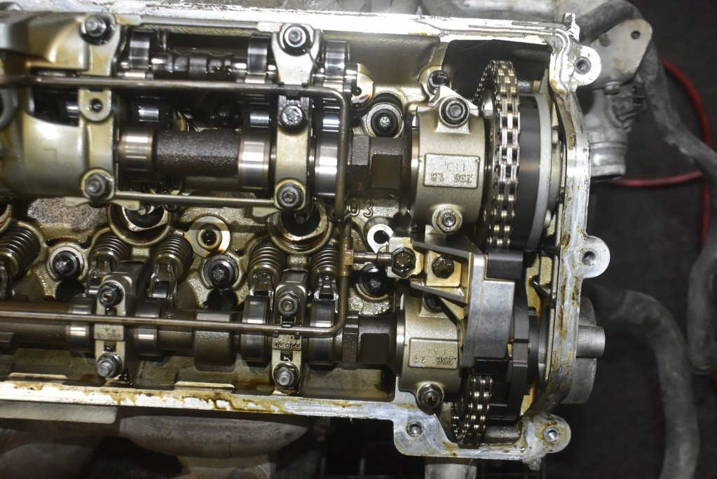 фото №13, Двигатель блок двигателя бензиновый n62b44 7534012 bmw e63 4.4 v8 333km 03-07 сжатие