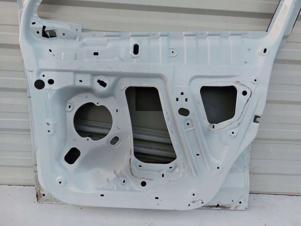 фото №10, Дверь правый перед передние renault zoe ładne