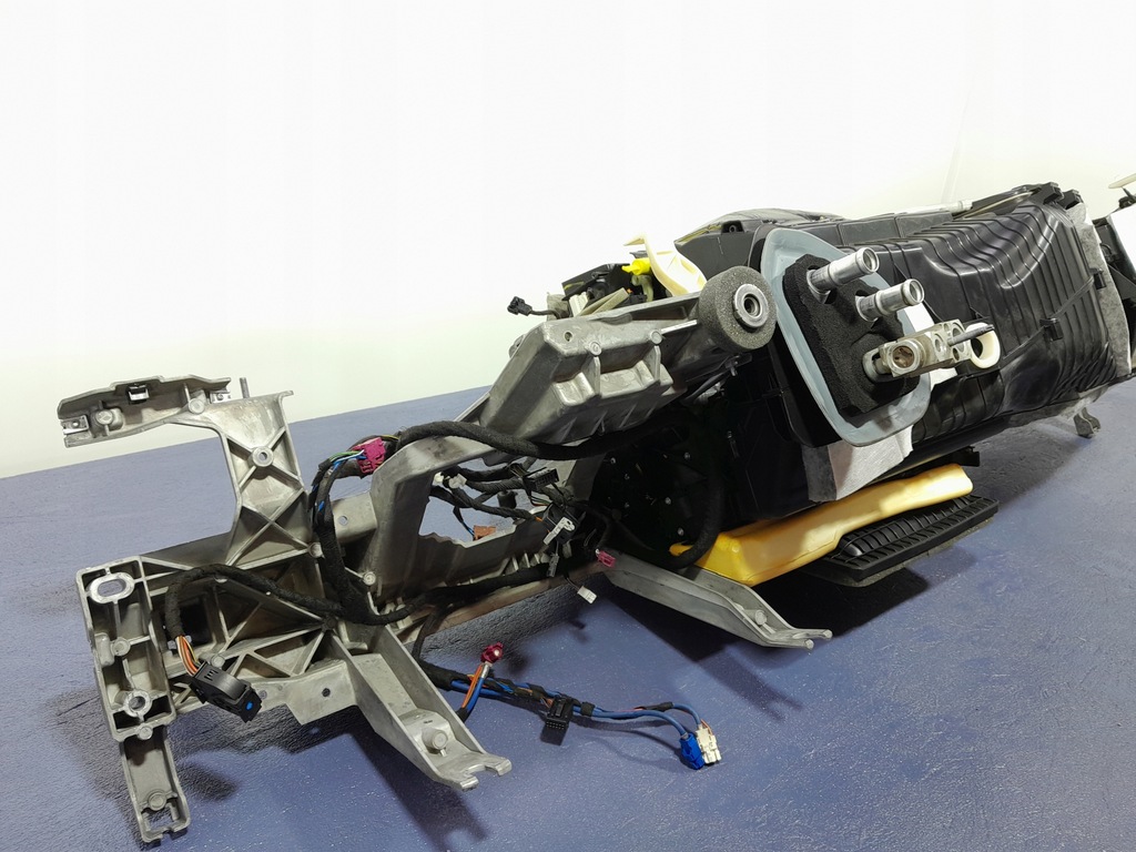 фото №8, Bmw 7 g11 g12 обігрівач каркас джгут комплектна eu 9299697