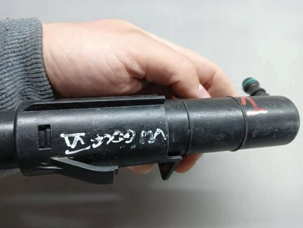 фото №6, M12 омыватель лампы правый vw golf vi