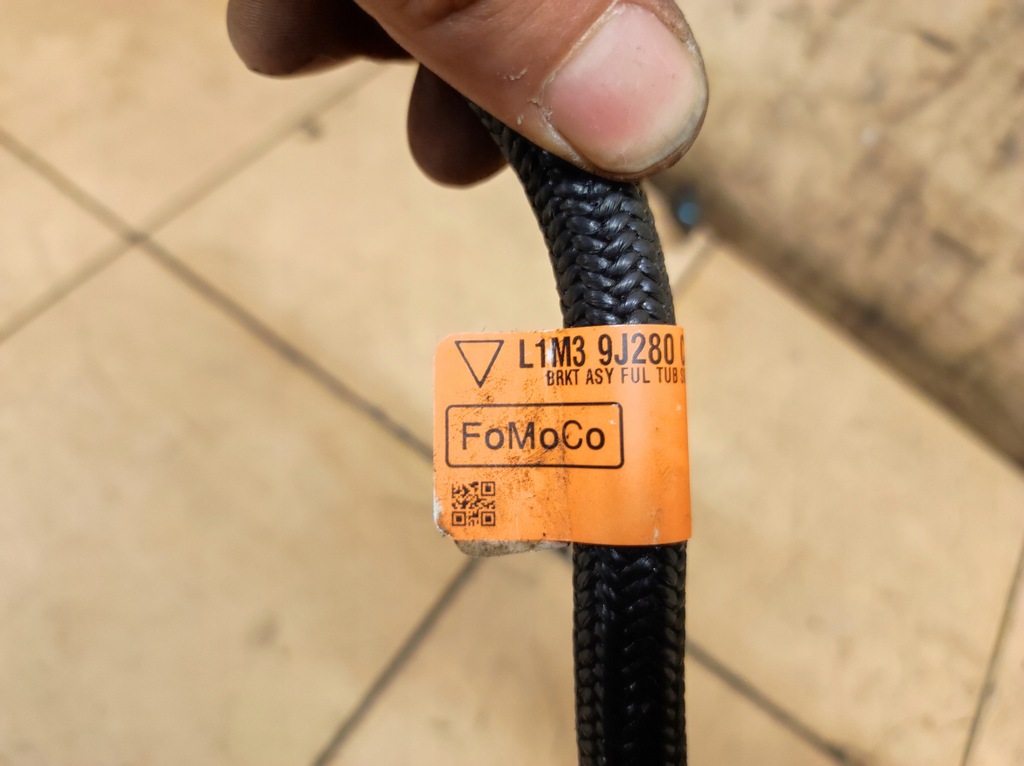 фото №12, Wąż трубка шланг топлива explorer vi 6 3.0b hybrid