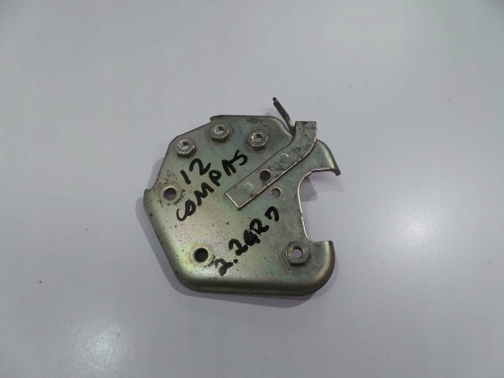 фото №1, Jeep compass 2012 lift кронштейн кронштейн a651090