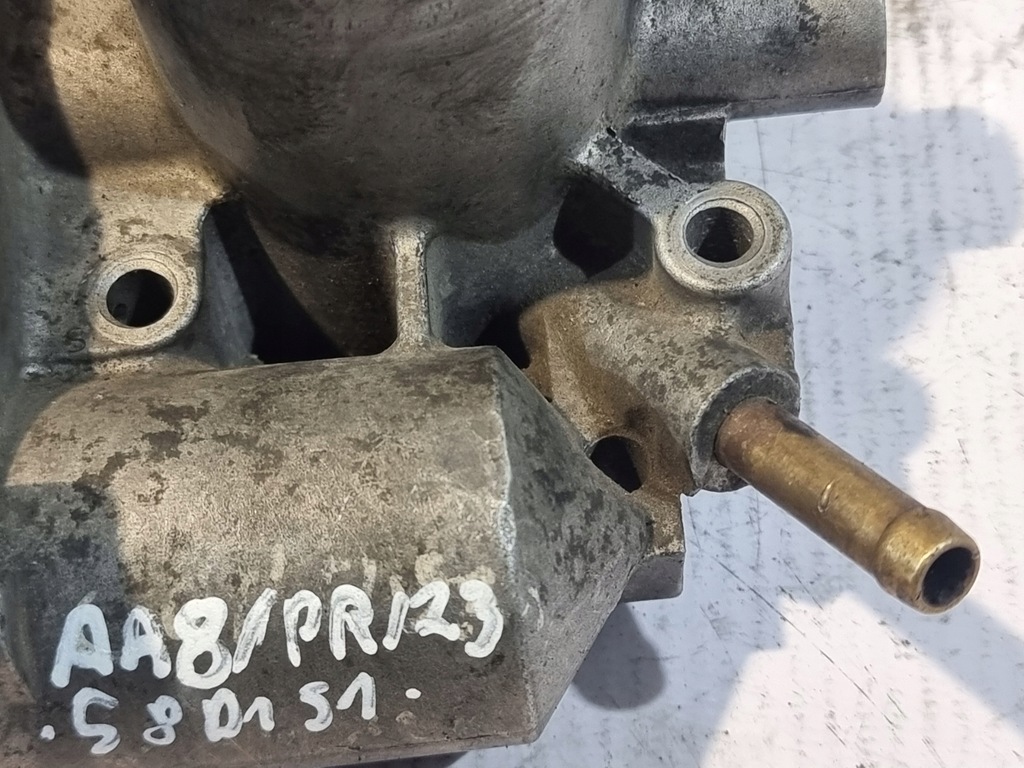 фото №9, Дроссельная заслонка оригинальный номер 030133062a seat cordoba i 1.4b