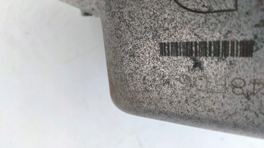 Насос води 3048f061070 Київ