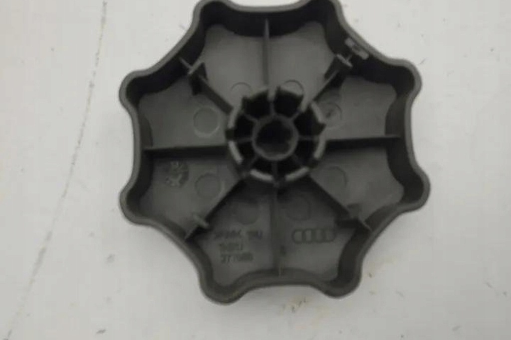 фото №11, Елементи сидіння audi a2 8z0 2000428r 1.4l дизель 55kw 2000